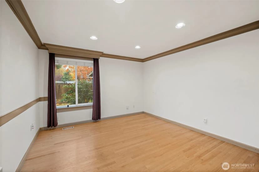 Property photo for 32446 Morgan Drive, Black Diamond photo 9