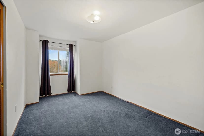 Property photo for 32446 Morgan Drive, Black Diamond photo 20