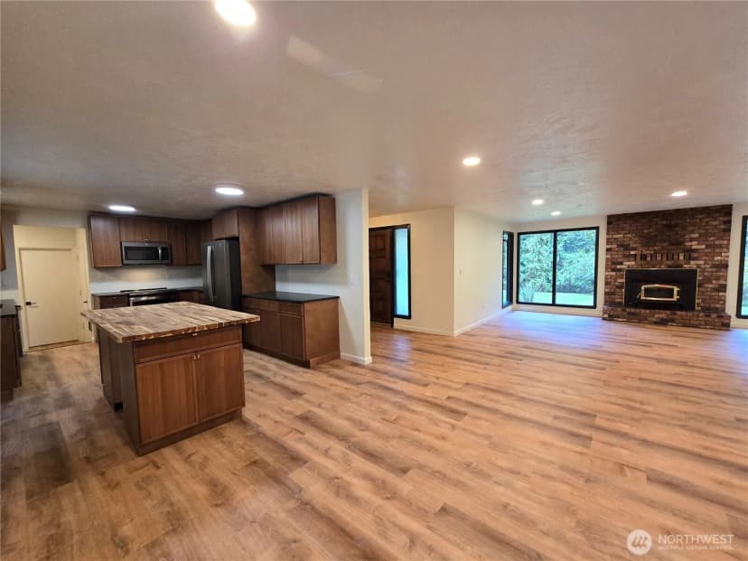 Property photo for 639 Lower Elwha Road, Port Angeles photo 9