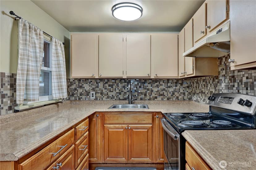 Property photo for 3906 S Morgan Street, Seattle photo 6