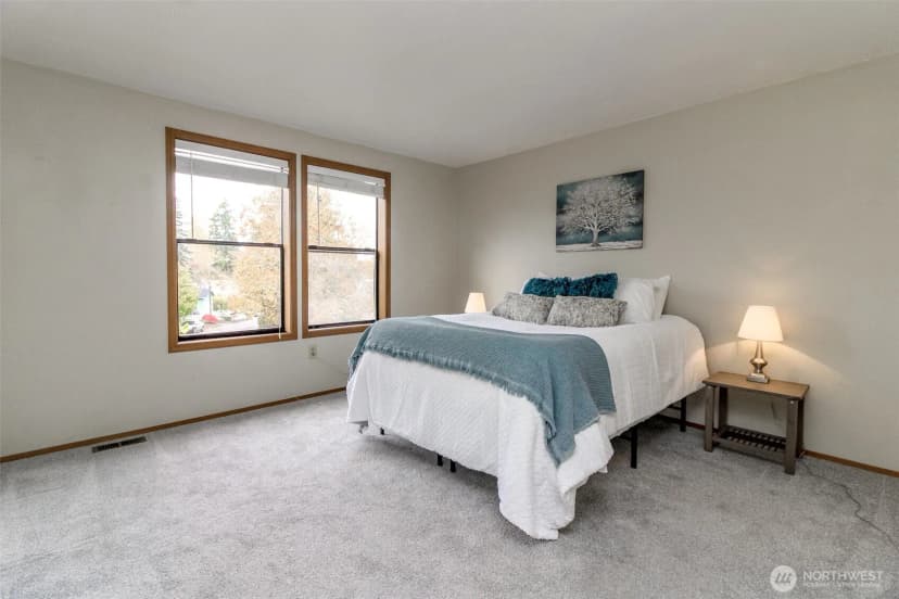 Property photo for 23213 112th Place Se, Kent photo 28