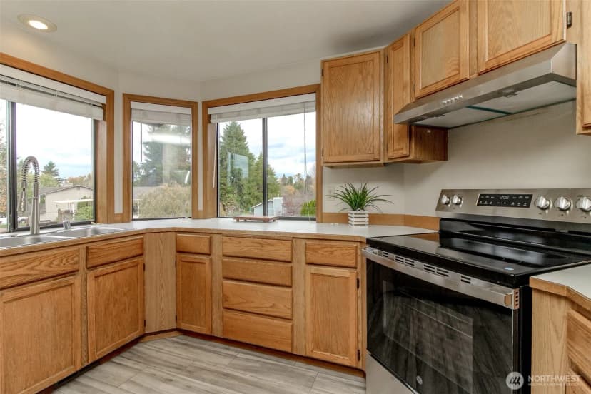 Property photo for 23213 112th Place Se, Kent photo 15