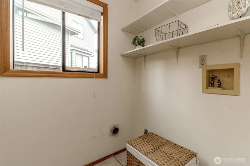 Property photo for 23213 112th Place Se, Kent photo 21