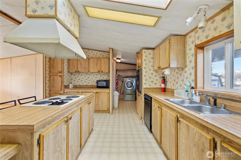Property photo for 1008 Warner Street, Sedro Woolley photo 22