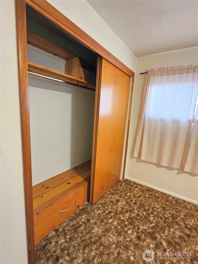 Property photo for 319 Oak Street, Omak photo 26