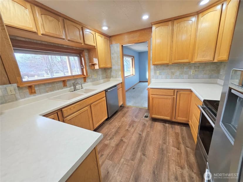 Property photo for 319 Oak Street, Omak photo 9