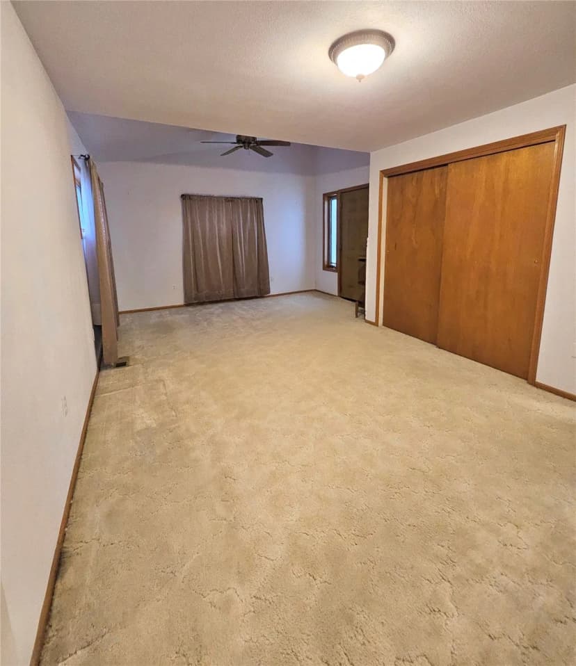 Property photo for 319 Oak Street, Omak photo 20
