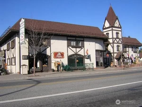 Property photo for 894 Hwy 2 Highway #n, Leavenworth