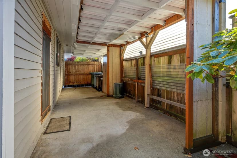 Property photo for 5002 66th Avenue W, University Place photo 24