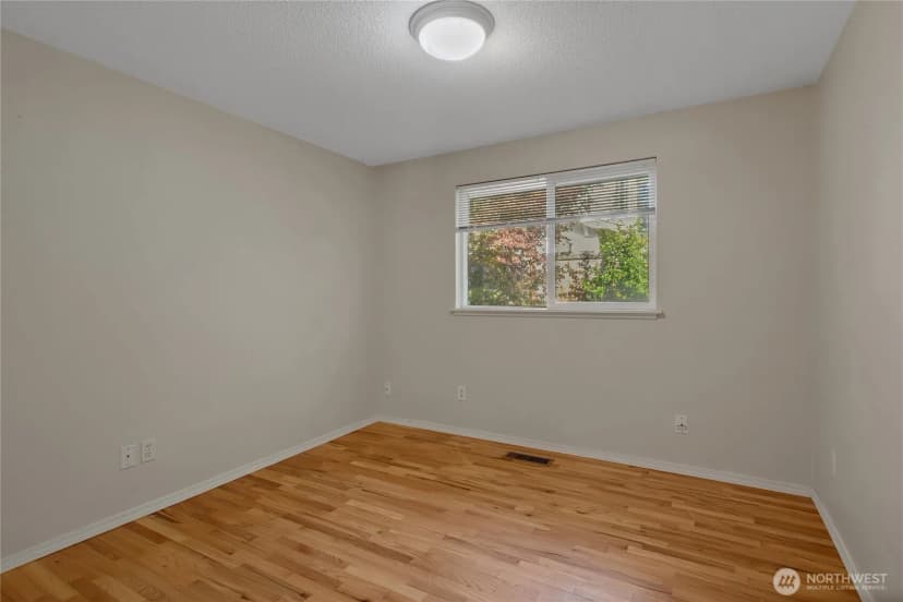 Property photo for 5002 66th Avenue W, University Place photo 21