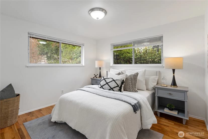 Property photo for 5561 16th Avenue S, Seattle photo 7