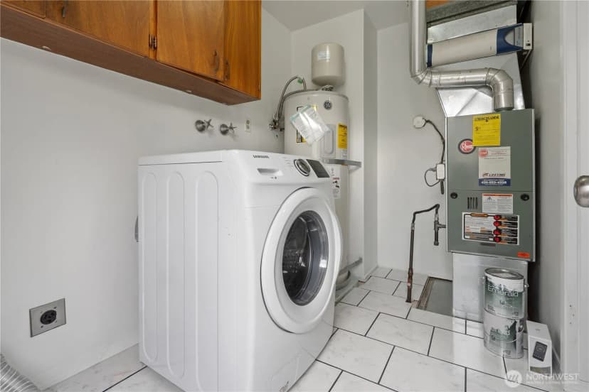 Property photo for 5561 16th Avenue S, Seattle photo 15