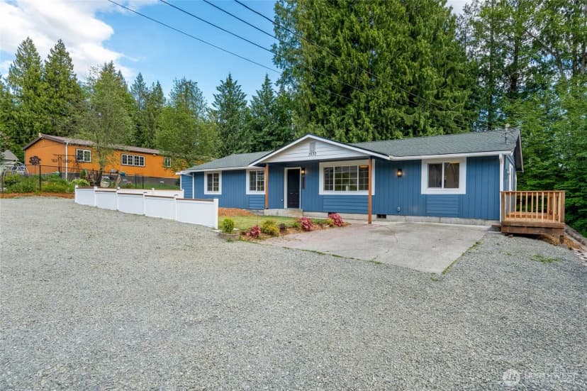 Property photo for 3230 159th Place Nw, Stanwood photo 2
