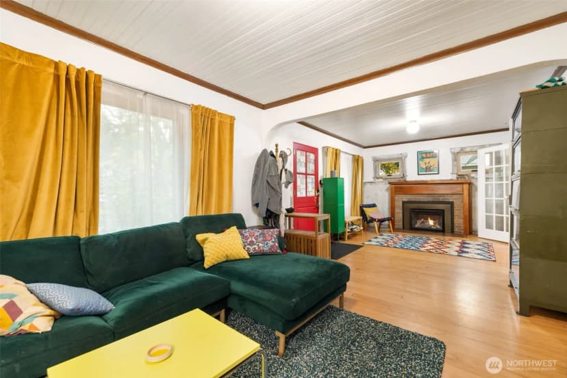 Property photo for 4829 S Thompson Avenue, Tacoma photo 3