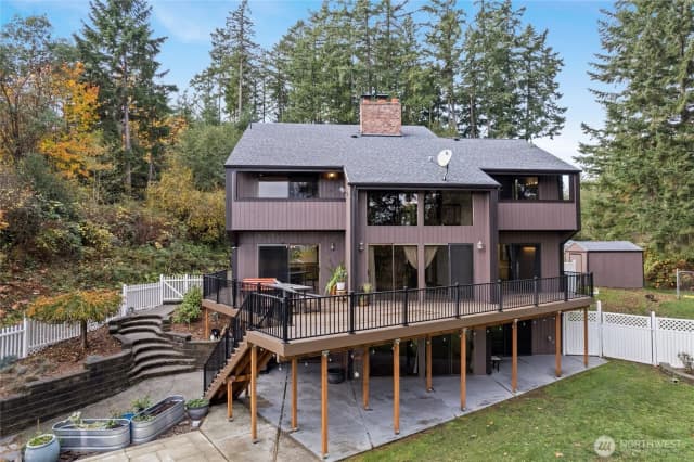 Property photo for 1048 12th Avenue, Fox Island