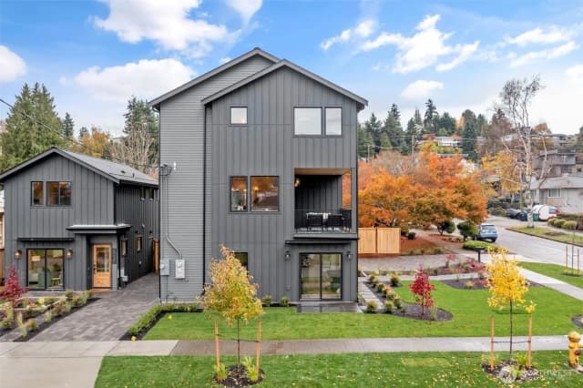Property photo for 3222 W Bertona Street, Seattle photo 3