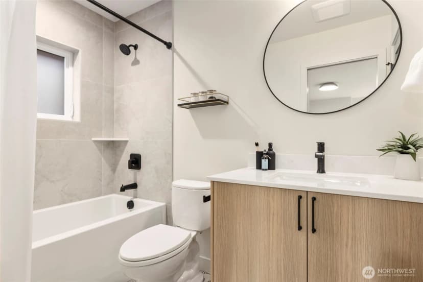 Property photo for 3222 W Bertona Street, Seattle photo 35