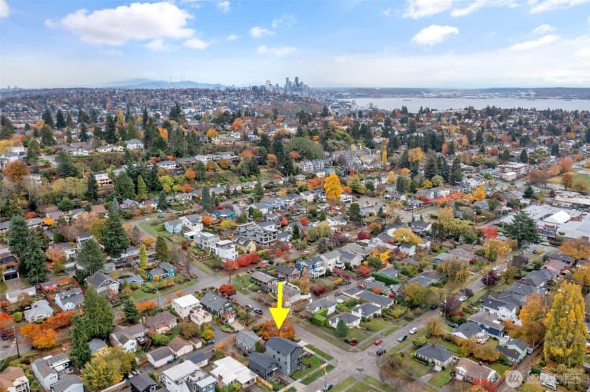 Property photo for 3222 W Bertona Street, Seattle photo 40