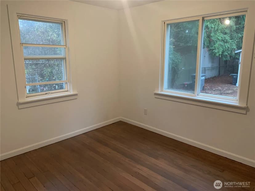 Property photo for 12811 128th Avenue S, Burien photo 13