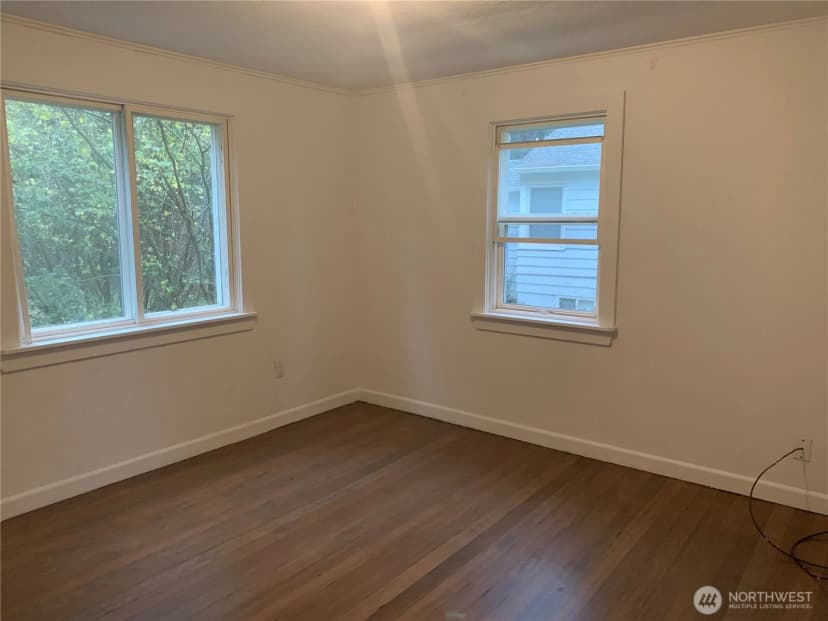 Property photo for 12811 128th Avenue S, Burien photo 10