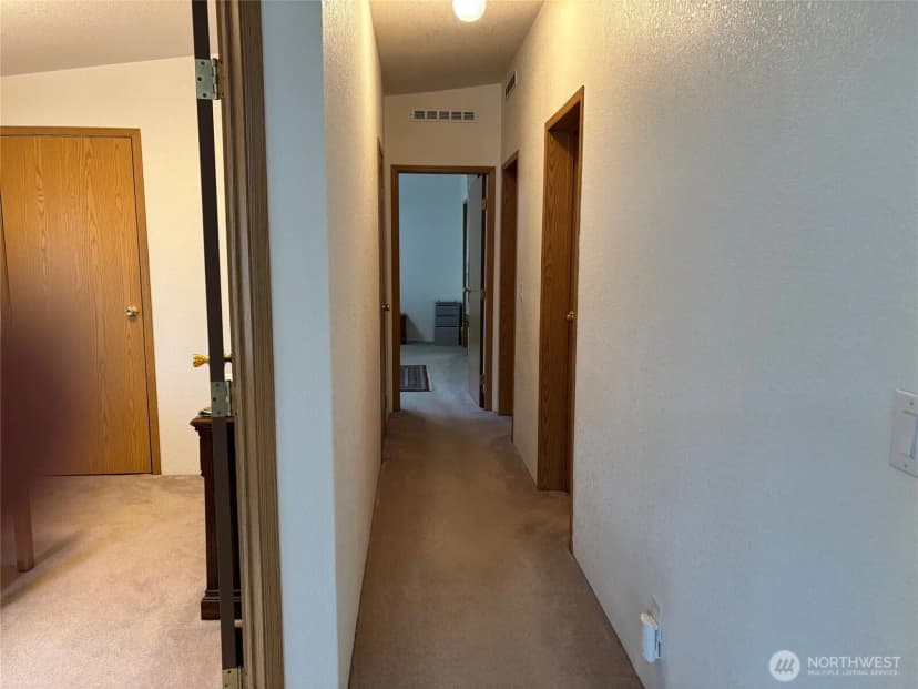 Property photo for 8370 Harborview Road #7, Blaine photo 15