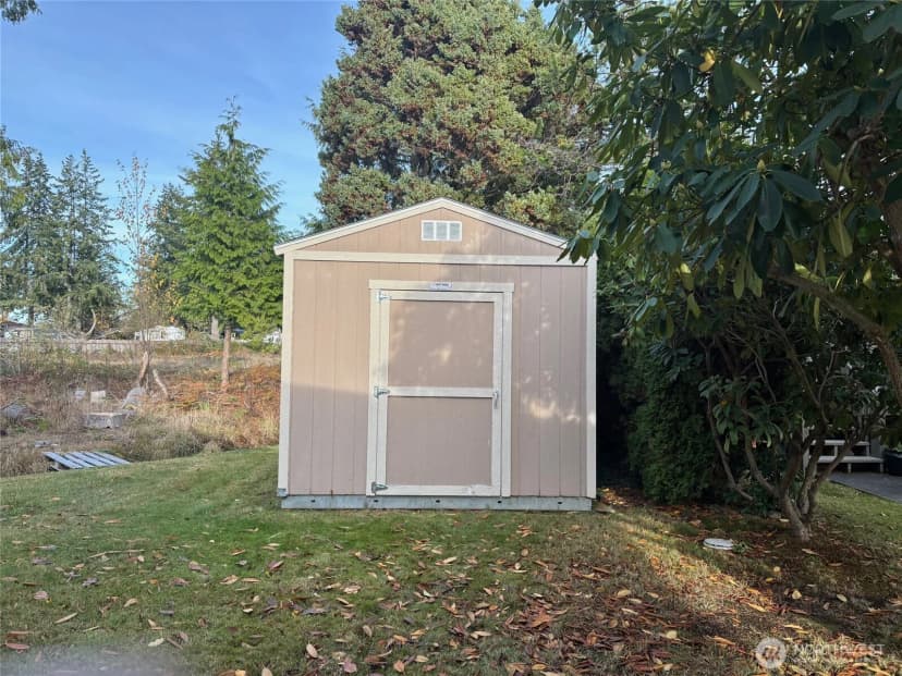 Property photo for 8370 Harborview Road #7, Blaine photo 23
