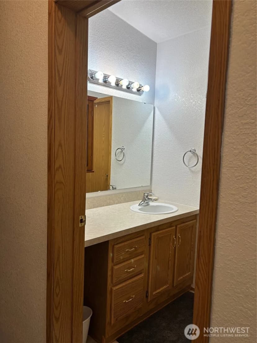 Property photo for 8370 Harborview Road #7, Blaine photo 16