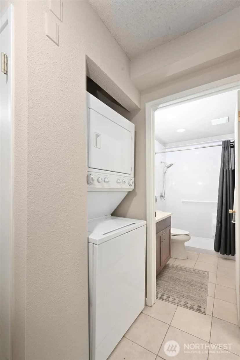 Property photo for 2949 76th Avenue Se #81d, Mercer Island photo 12