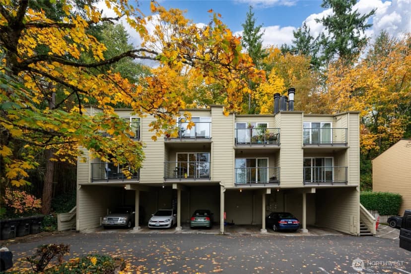Property photo for 2949 76th Avenue Se #81d, Mercer Island photo 15