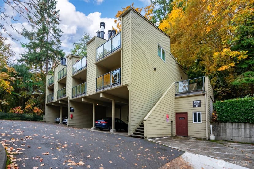 Property photo for 2949 76th Avenue Se #81d, Mercer Island photo 16