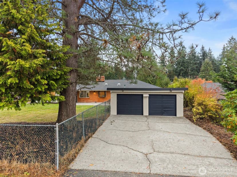 Property photo for 707 48th Street Se, Everett photo 39
