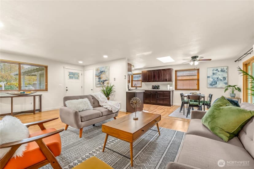 Property photo for 1701 104th Place Sw, Everett photo 12