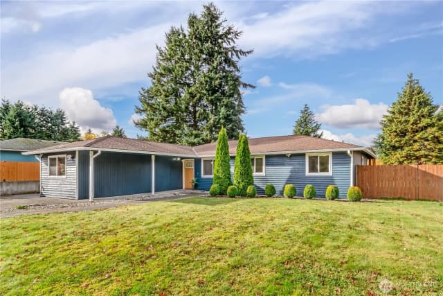 Property photo for 1701 104th Place Sw, Everett photo 3