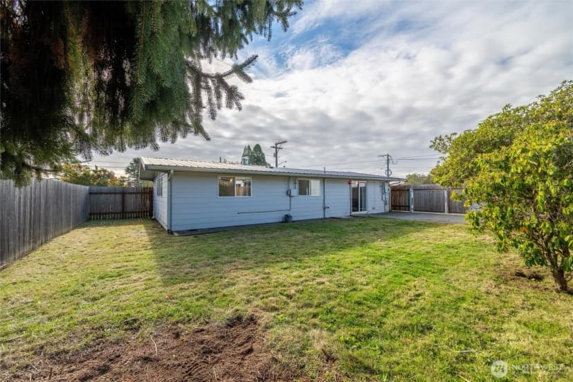 Property photo for 5824 Birch Drive, Ferndale photo 32