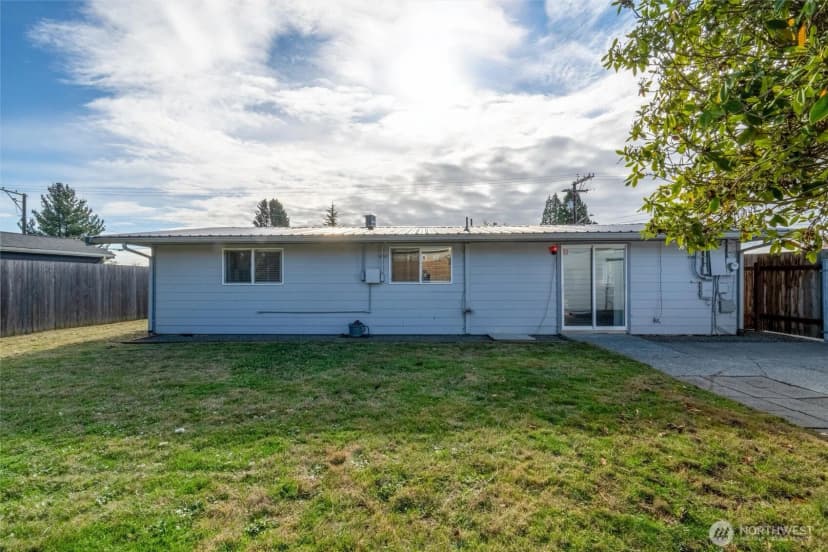Property photo for 5824 Birch Drive, Ferndale photo 31