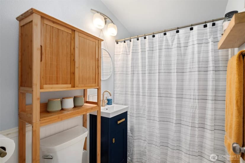 Property photo for 5824 Birch Drive, Ferndale photo 18