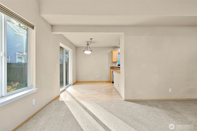 Property photo for 24330 226th Avenue Se, Maple Valley photo 7