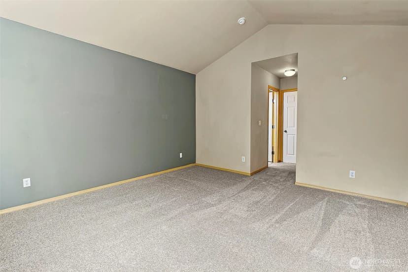 Property photo for 24330 226th Avenue Se, Maple Valley photo 16