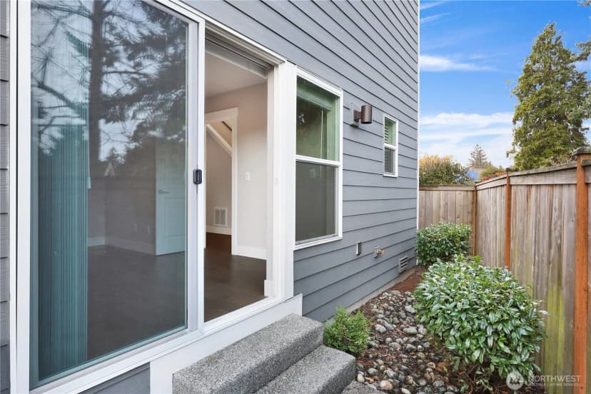 Property photo for 1307 141st Place Sw, Lynnwood photo 36
