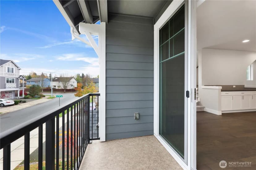 Property photo for 1307 141st Place Sw, Lynnwood photo 9