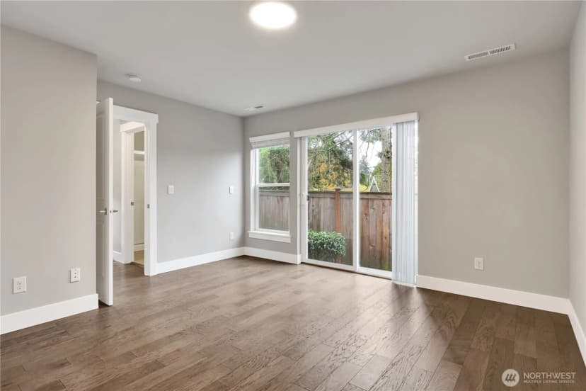 Property photo for 1307 141st Place Sw, Lynnwood photo 34