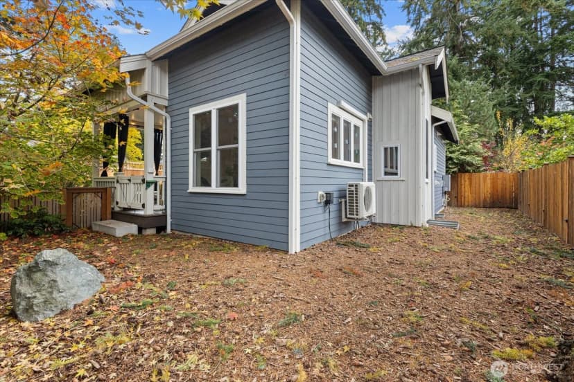 Property photo for 14034 2nd Avenue Nw #b, Seattle photo 25