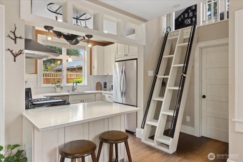 Property photo for 14034 2nd Avenue Nw #b, Seattle photo 15