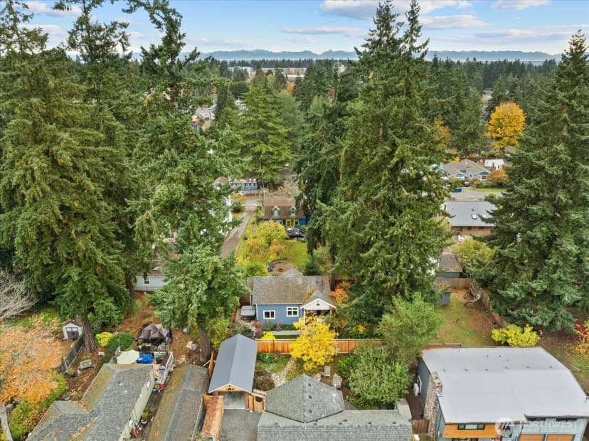 Property photo for 14034 2nd Avenue Nw #b, Seattle photo 30