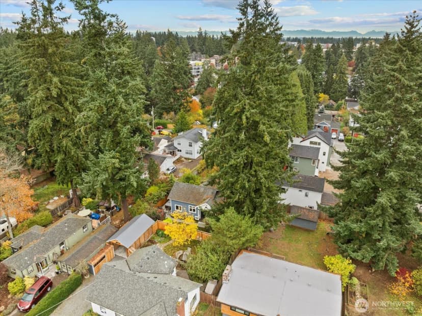 Property photo for 14034 2nd Avenue Nw #b, Seattle photo 29