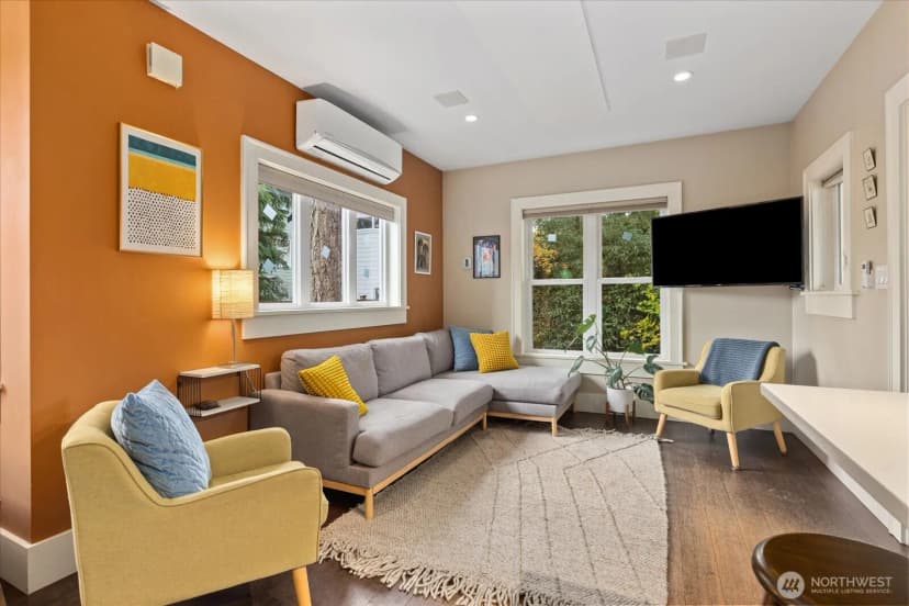Property photo for 14034 2nd Avenue Nw #b, Seattle photo 6