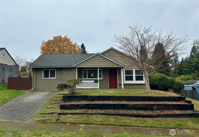 Property photo for 18303 9th Avenue Ne, Shoreline