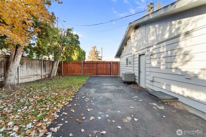 Property photo for 4603 W Metaline Avenue, Kennewick photo 25