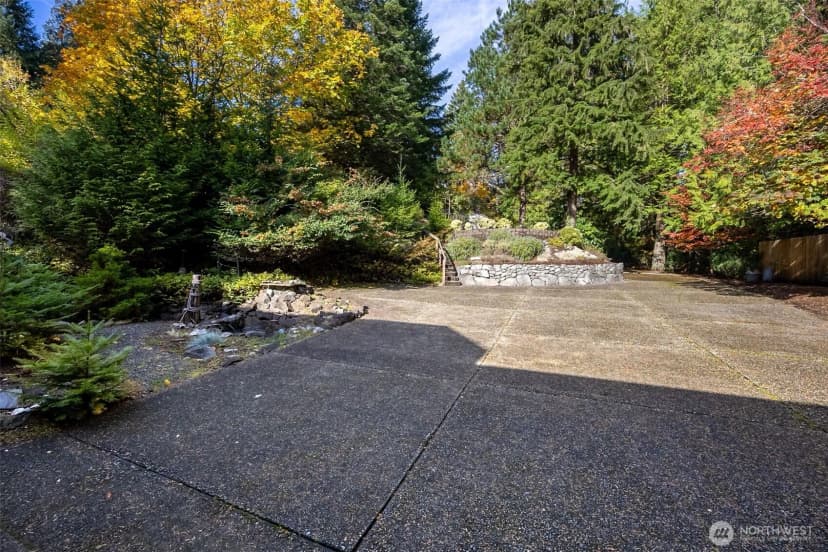 Property photo for 5611 Sunrise Beach Road Nw, Olympia photo 34