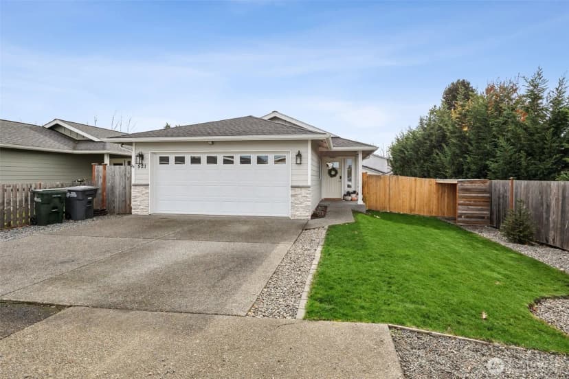 Property photo for 521 E Van Dam Place, Buckley
